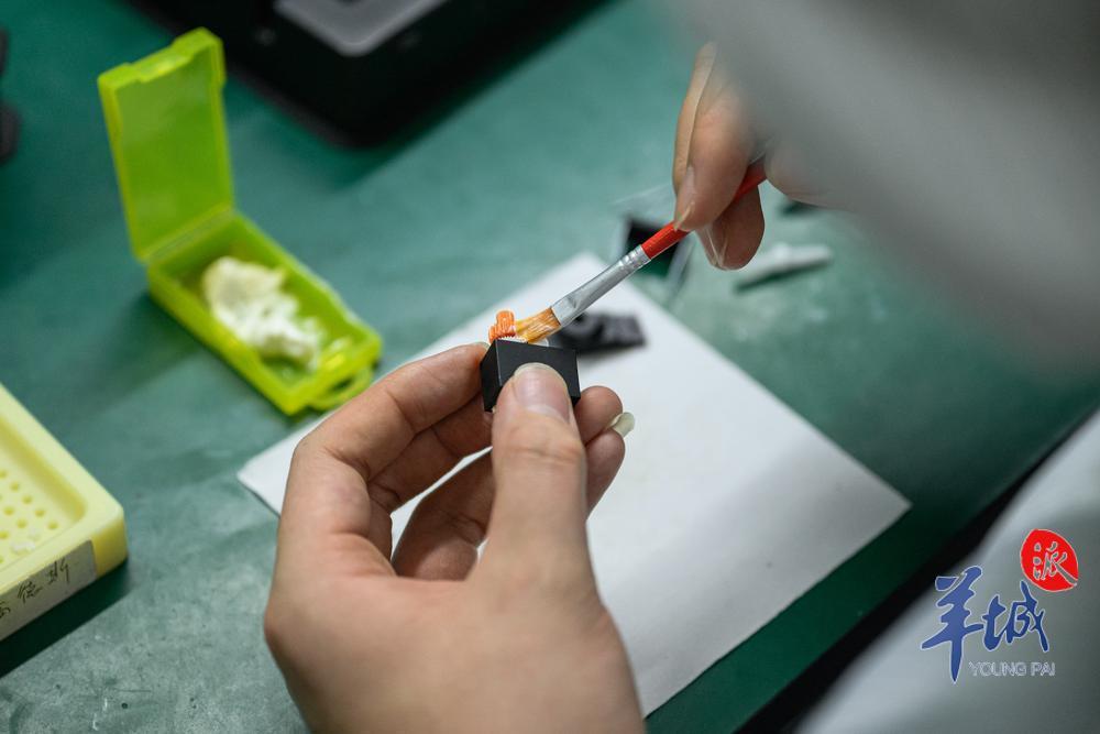 高德斯精密科技：自动化生产车间助力高性价比积木 高质量发展调研行FB体育 FB体育平台(图6)