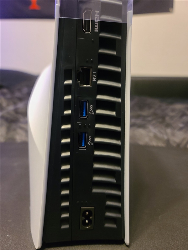 新款PSFB体育 FB体育平台5实机图(图3)