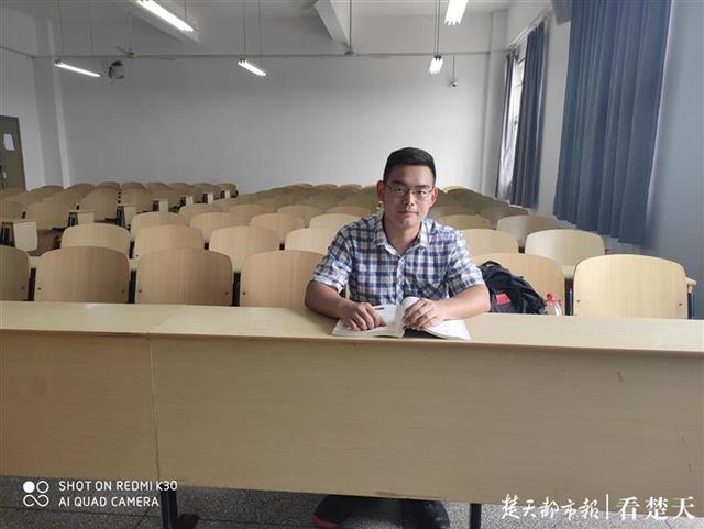 假期泡在实验室 轻工大学霸从“机械小白”成长为创新创业排头兵FB体育 FB体育平台(图2)