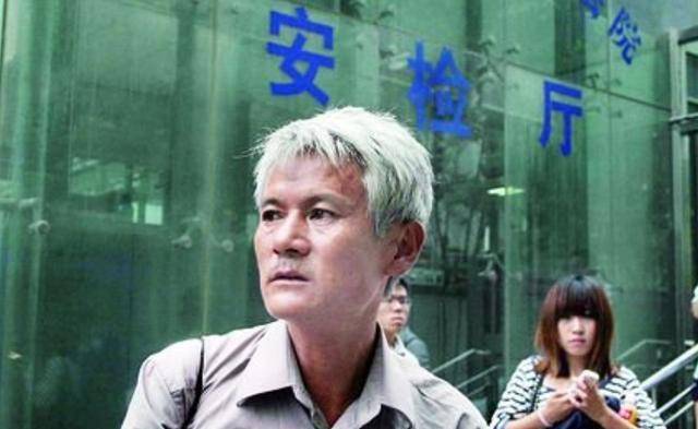 高考状元黎力FB体育 FB体育平台：抢银行被判10年出狱后考进西安交大今年刚毕业(图7)