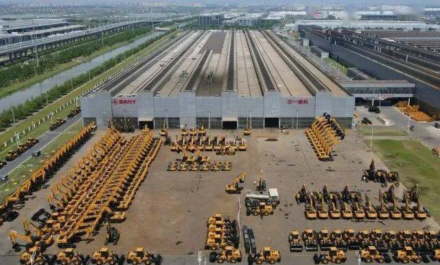 FB体育 FB体育平台工程机械开年遇冷 企业关注新能源市场(图1)