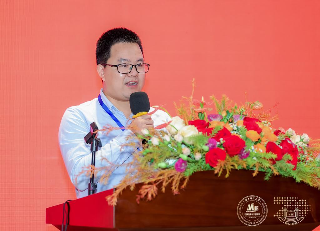FB体育 FB体育平台【70周年校庆·基层动态】机械学院建院70周年大会举行(图10)