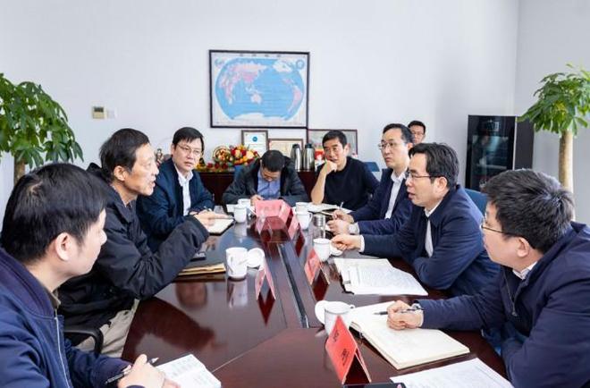 张国锋专题调研FB体育 FB体育平台农业农村及城乡品质提升工作(图4)