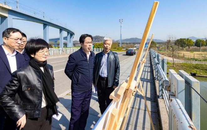 张国锋专题调研FB体育 FB体育平台农业农村及城乡品质提升工作(图1)