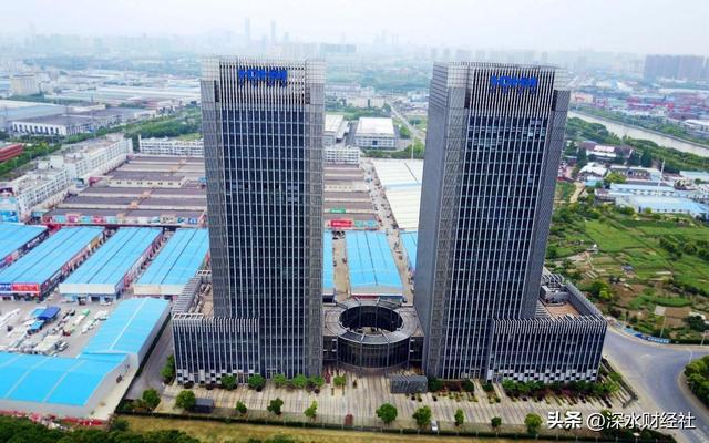 华东重机FB体育 FB体育平台预亏的背后：腾笼换鸟涅槃重生(图2)