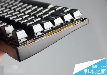 机械键盘怎么调背光？ 机械键盘灯光FB体育 FB体育平台切换技巧(图2)