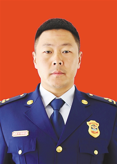 德耀中华第八届全国道德模范候选人事迹 FB体育 FB体育平台全国敬业奉献模范候选人(图6)