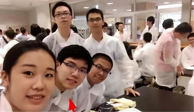 适合报考“国企FB体育 FB体育平台”6大人气专业2022考生要有数过来人表示后悔(图7)