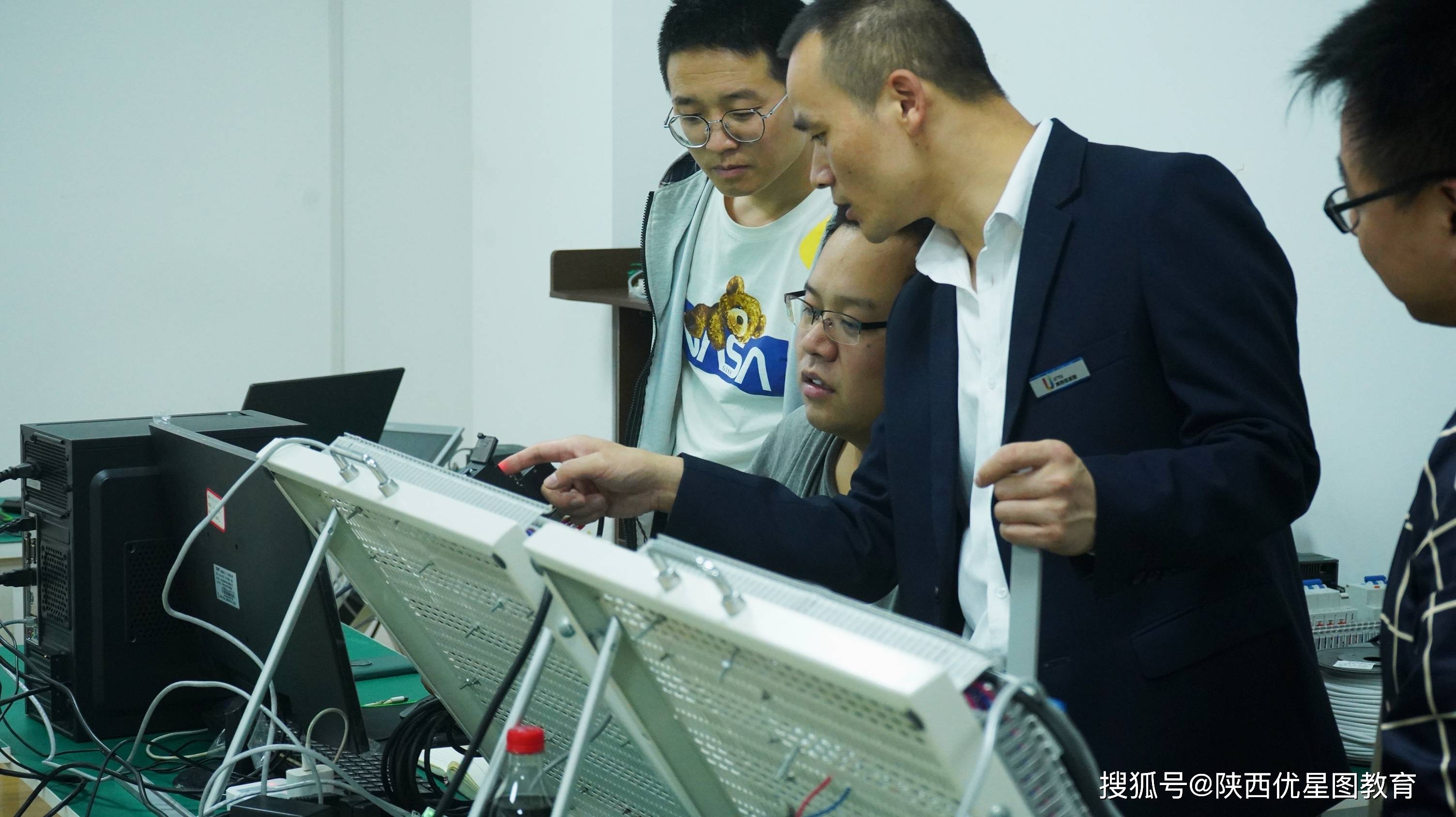 自动化专业就业前景怎么样？都说坑是FB体育 FB体育平台不是真的？(图1)