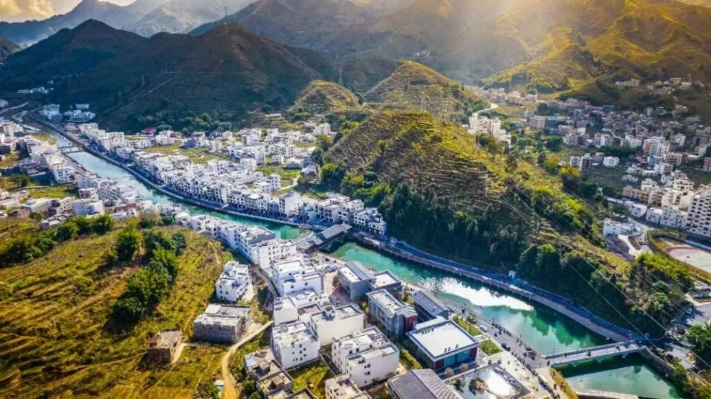 FB体育 FB体育平台南粤大地涌新潮(图4)