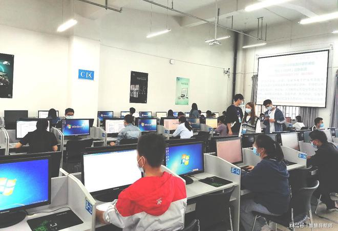 FB体育 FB体育平台2024年中专毕业生就业利好十大热门专业排行榜发布(图1)