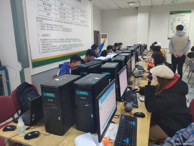 FB体育 FB体育平台2024年中专毕业生就业利好十大热门专业排行榜发布(图2)