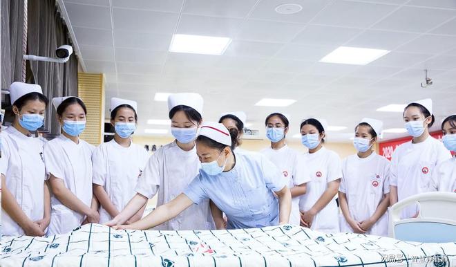 FB体育 FB体育平台2024年中专毕业生就业利好十大热门专业排行榜发布(图3)