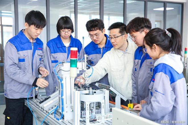 FB体育 FB体育平台2024年中专毕业生就业利好十大热门专业排行榜发布(图5)