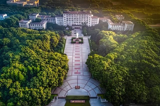 FB体育 FB体育平台西安交通大学与华中科技大学全面对比分析(图1)